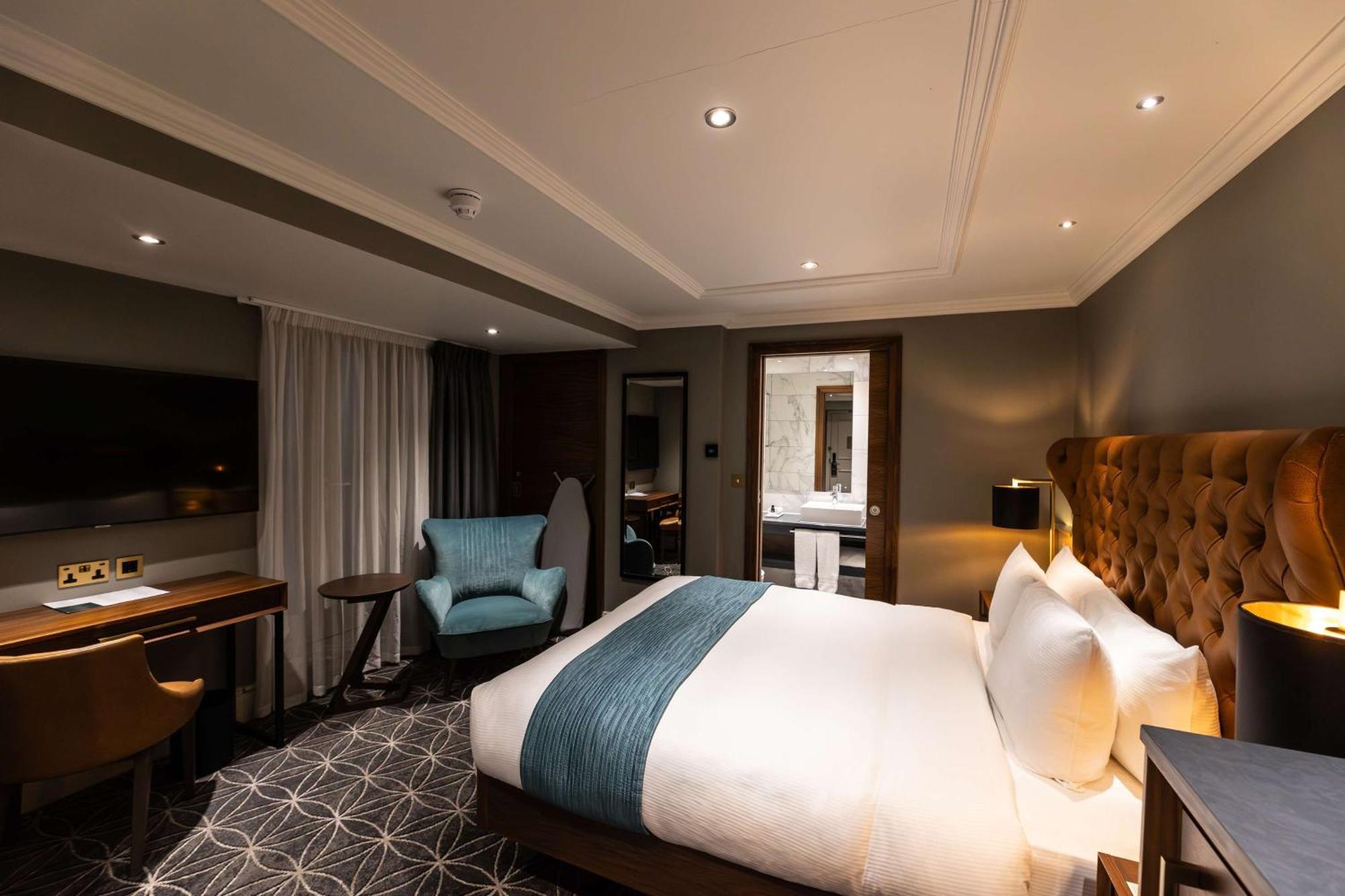 100 Queen'S Gate Hotel London, Curio Collection By Hilton Exteriör bild